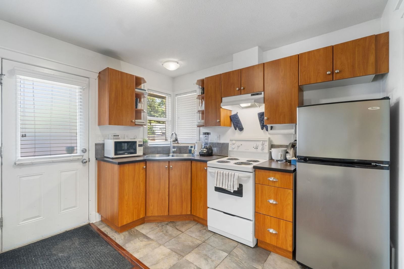 Listing Image 23