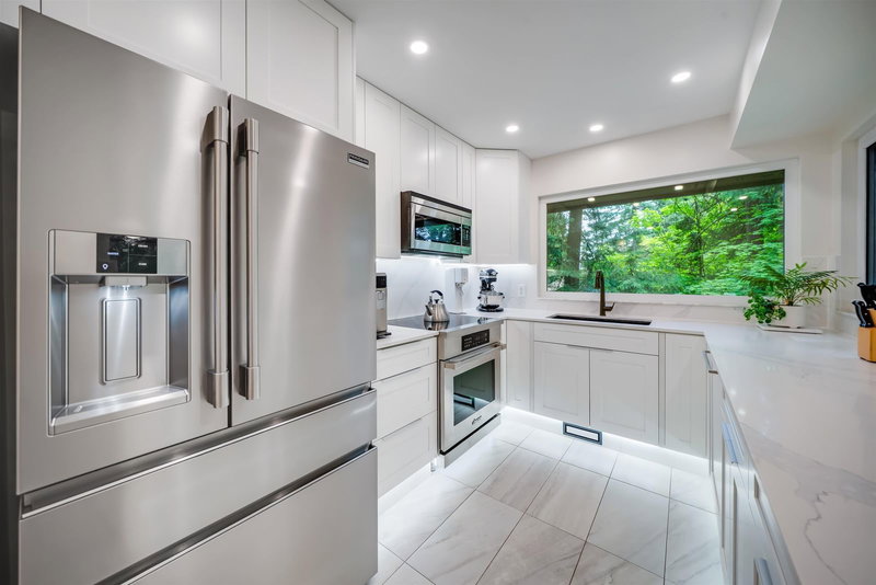 867 Frederick Road, North Vancouver, V7K 2Y5 | Image 3