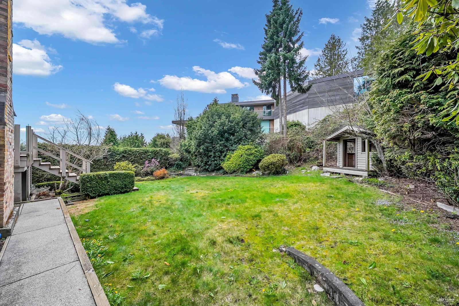 Listing Image 15
