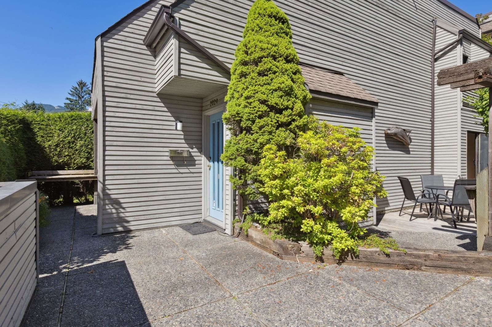 Listing Image 22
