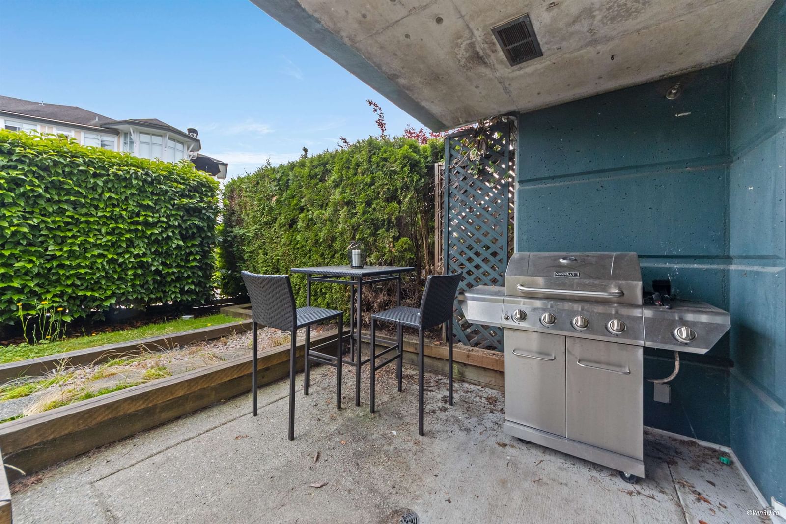 Listing Image 14