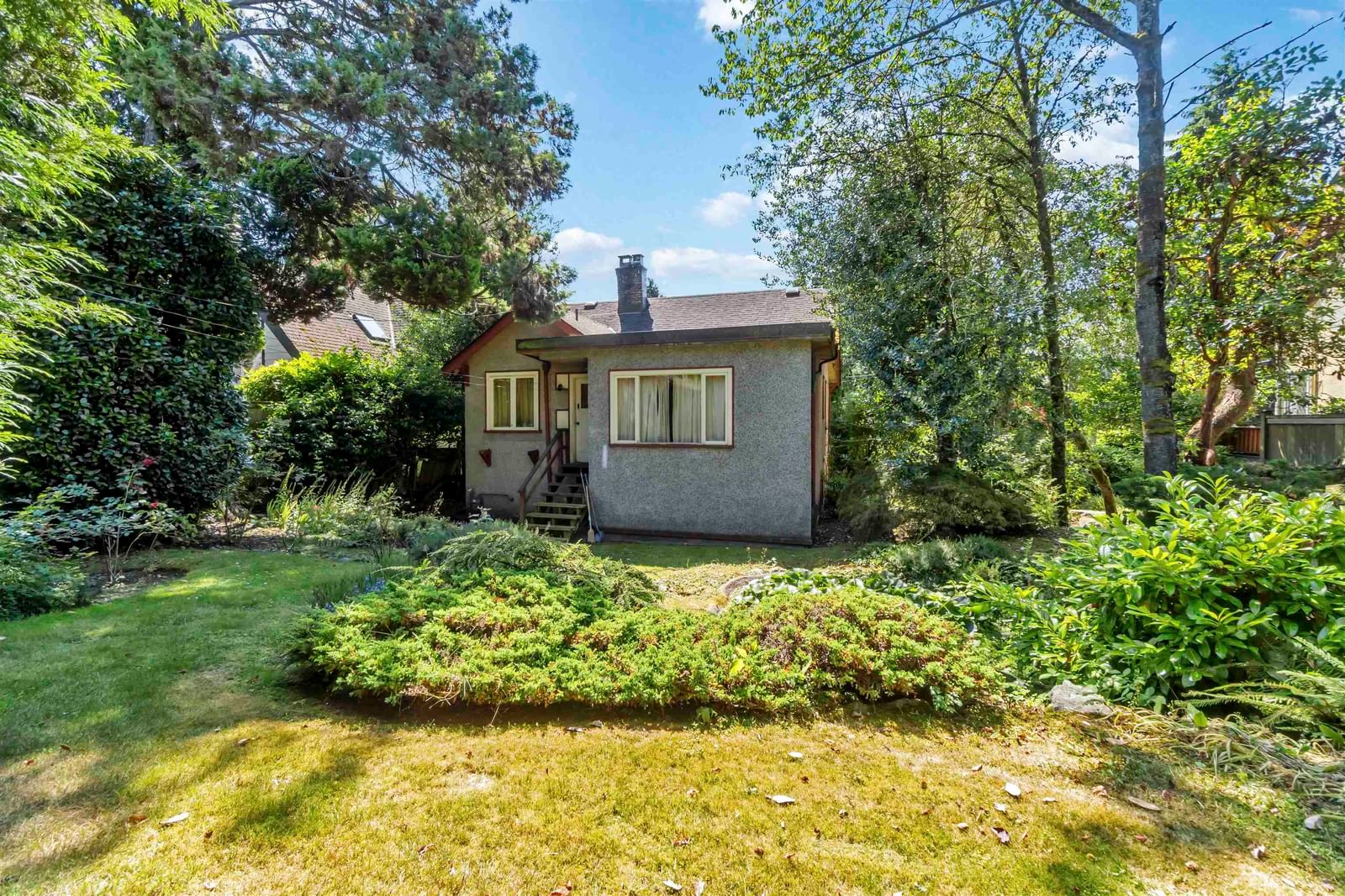 Listing Image 17
