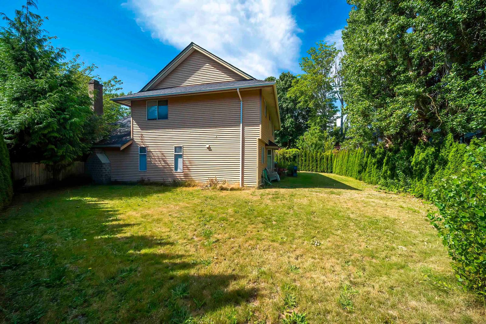 Listing Image 11