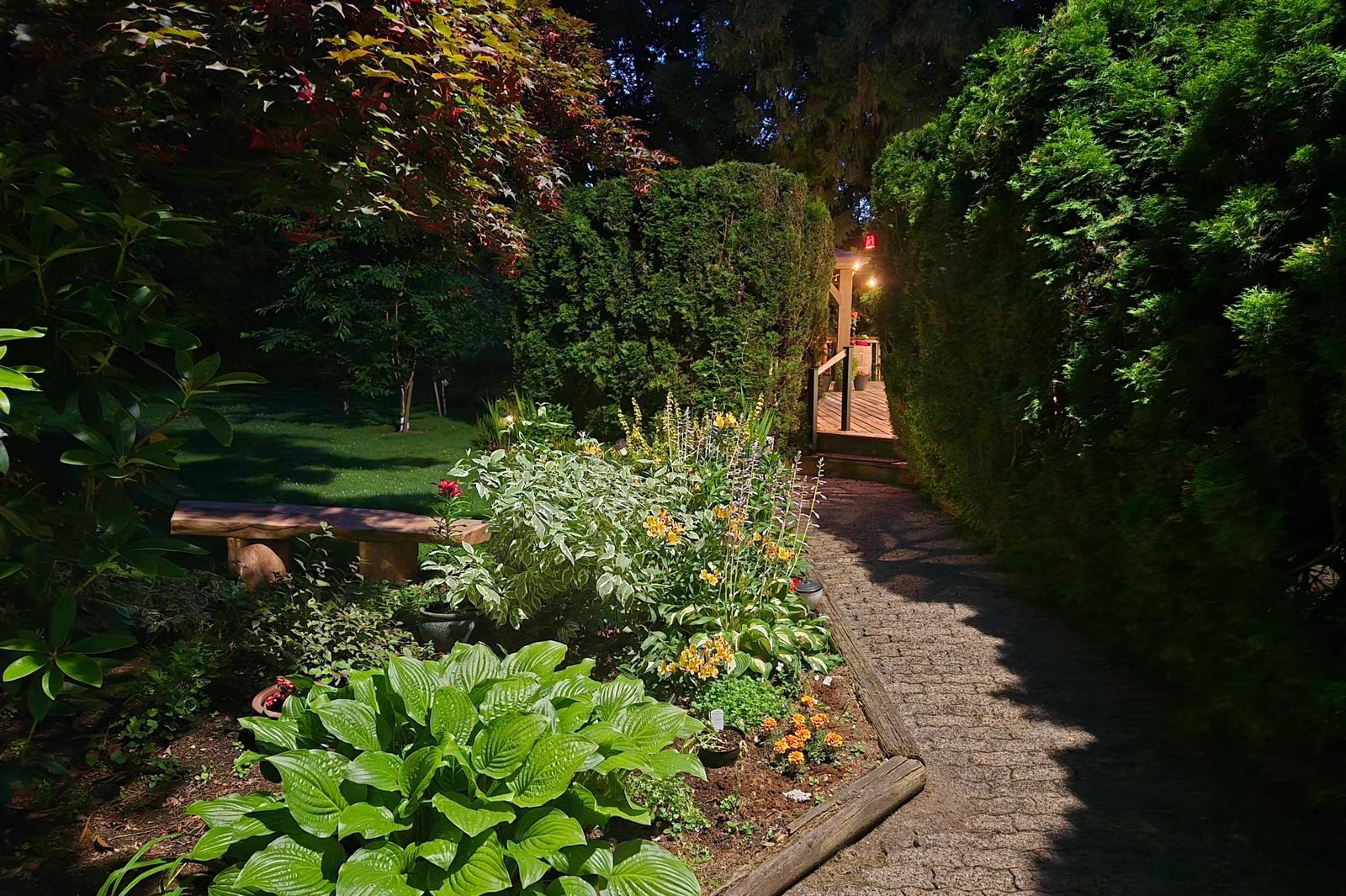 Listing Image 3
