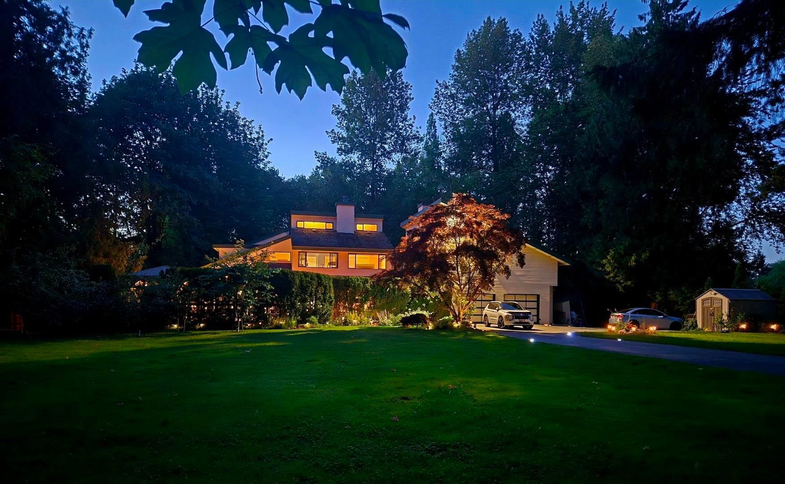 Listing Image 5