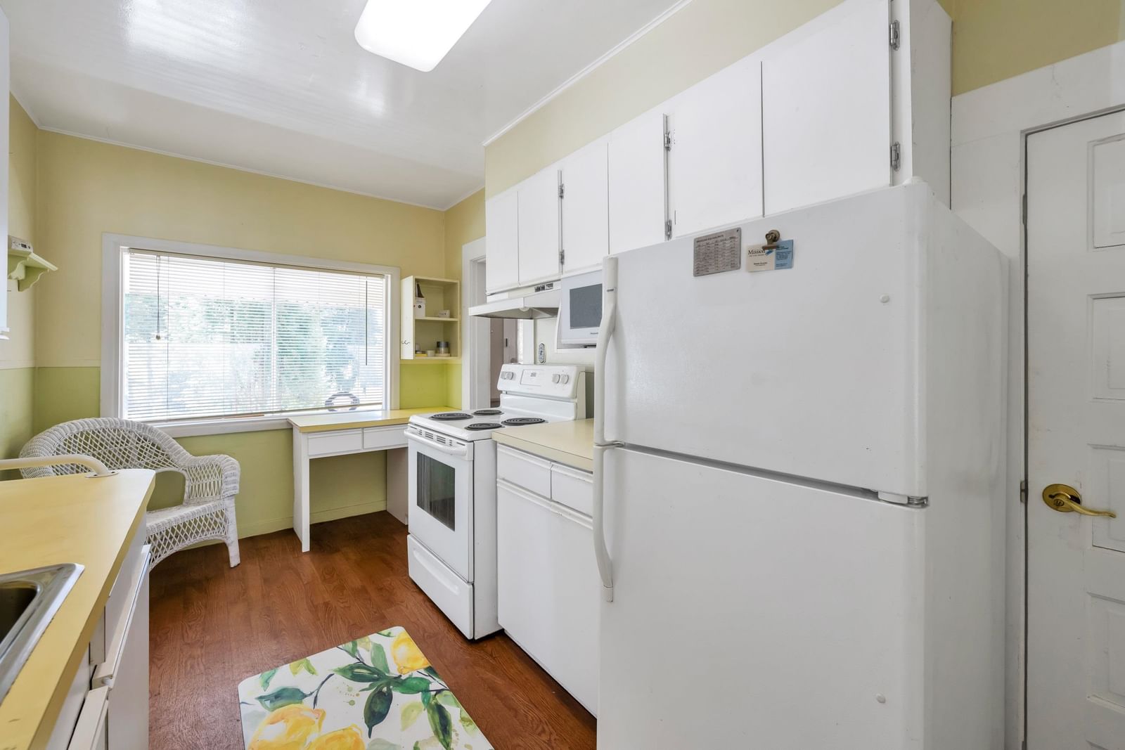 Listing Image 20