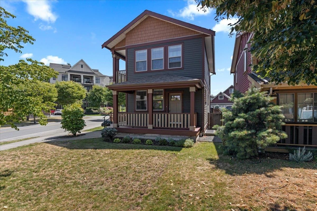 Listing Image 4