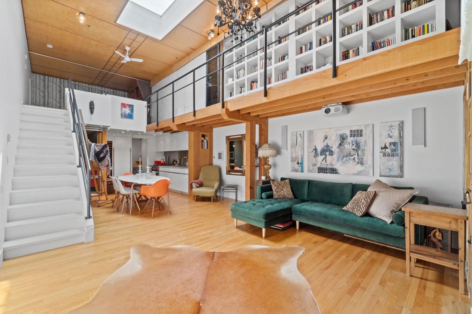 Listing Image 1