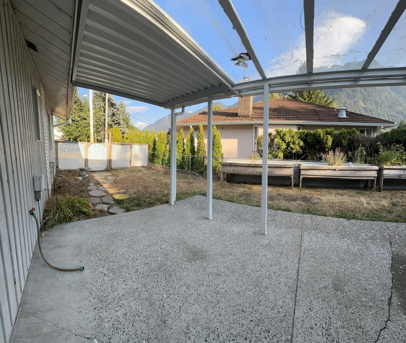 Listing Image 16