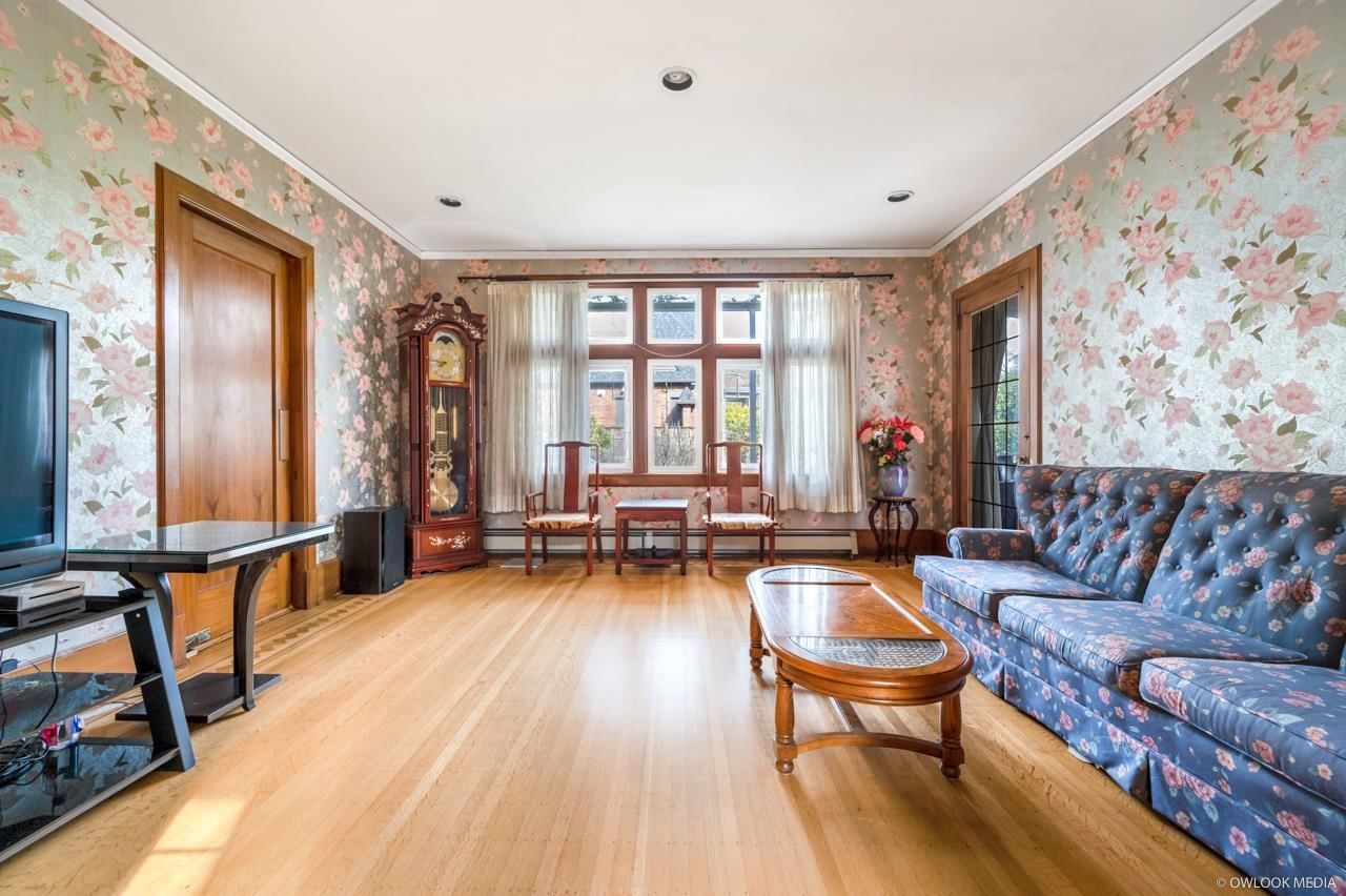 Listing Image 14