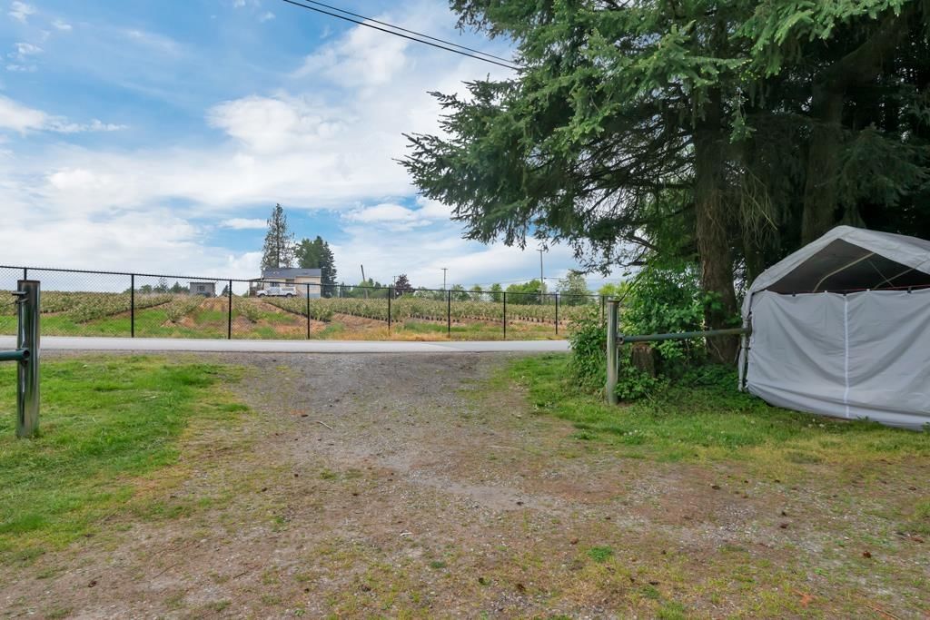 Listing Image 36