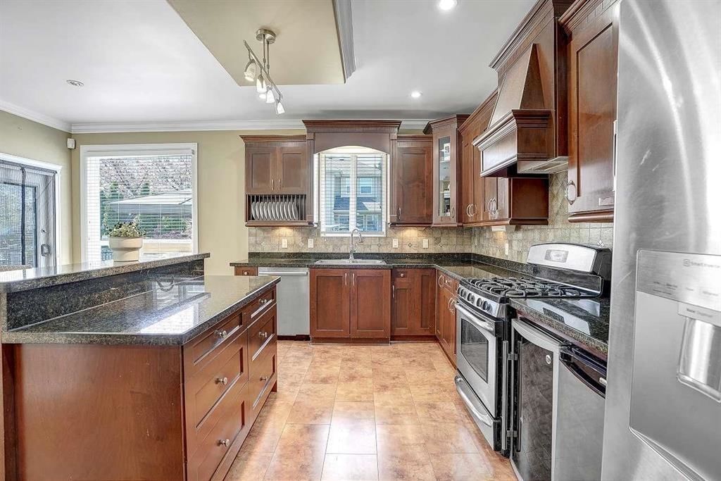 Listing Image 13