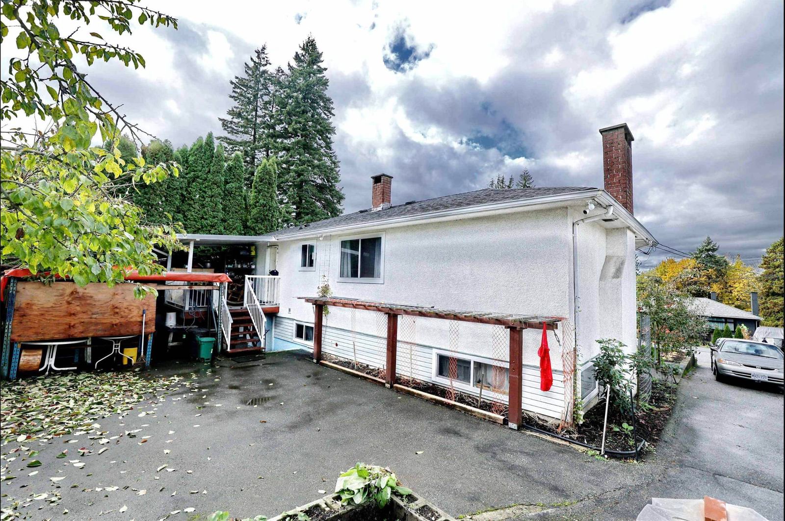 Listing Image 8