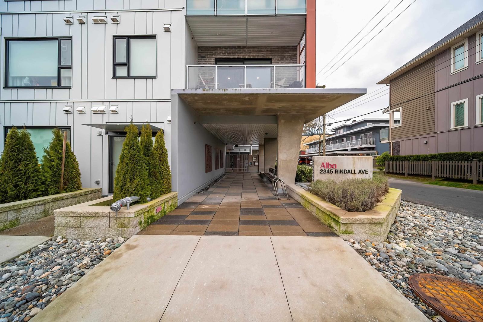 Listing Image 23