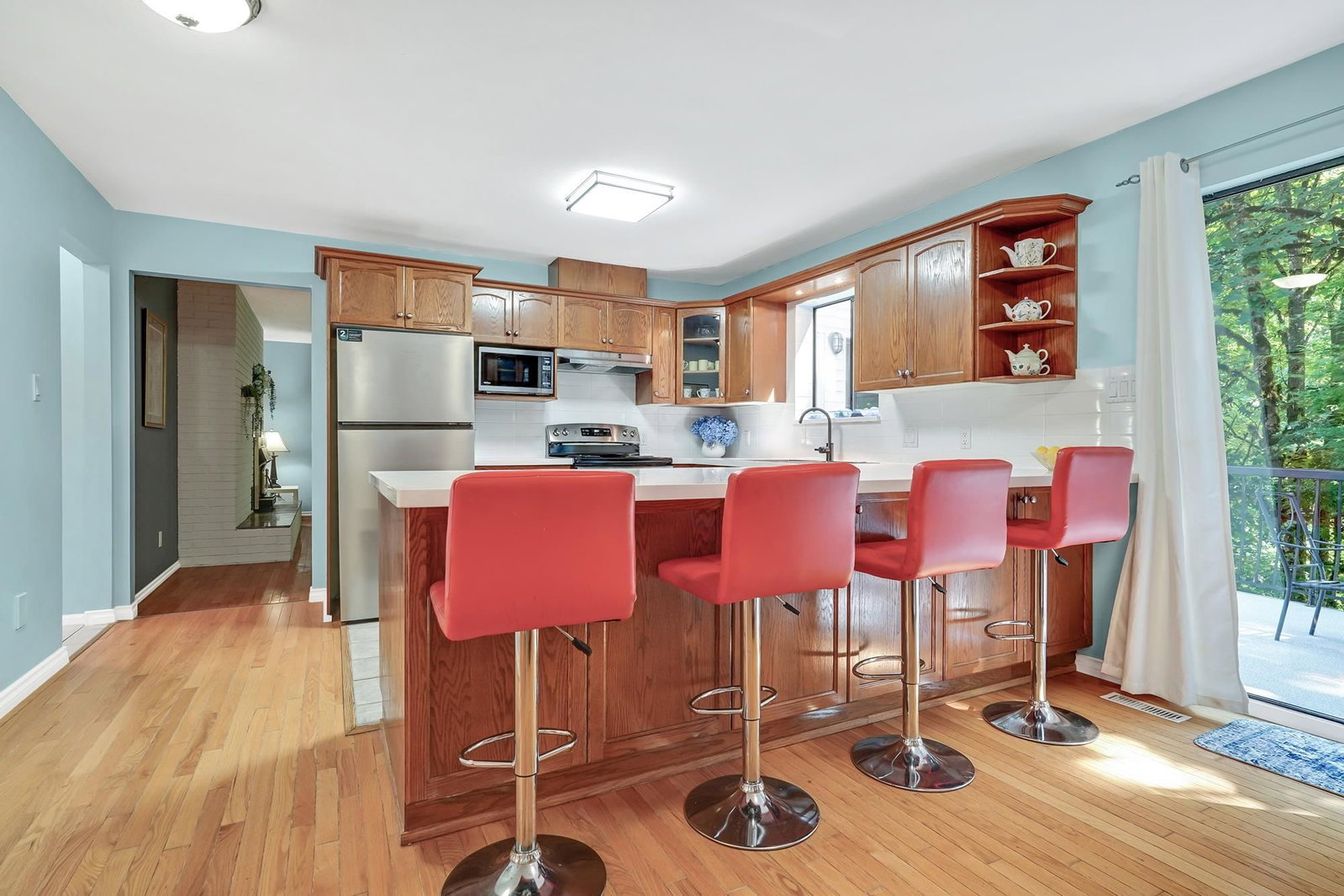 Listing Image 8
