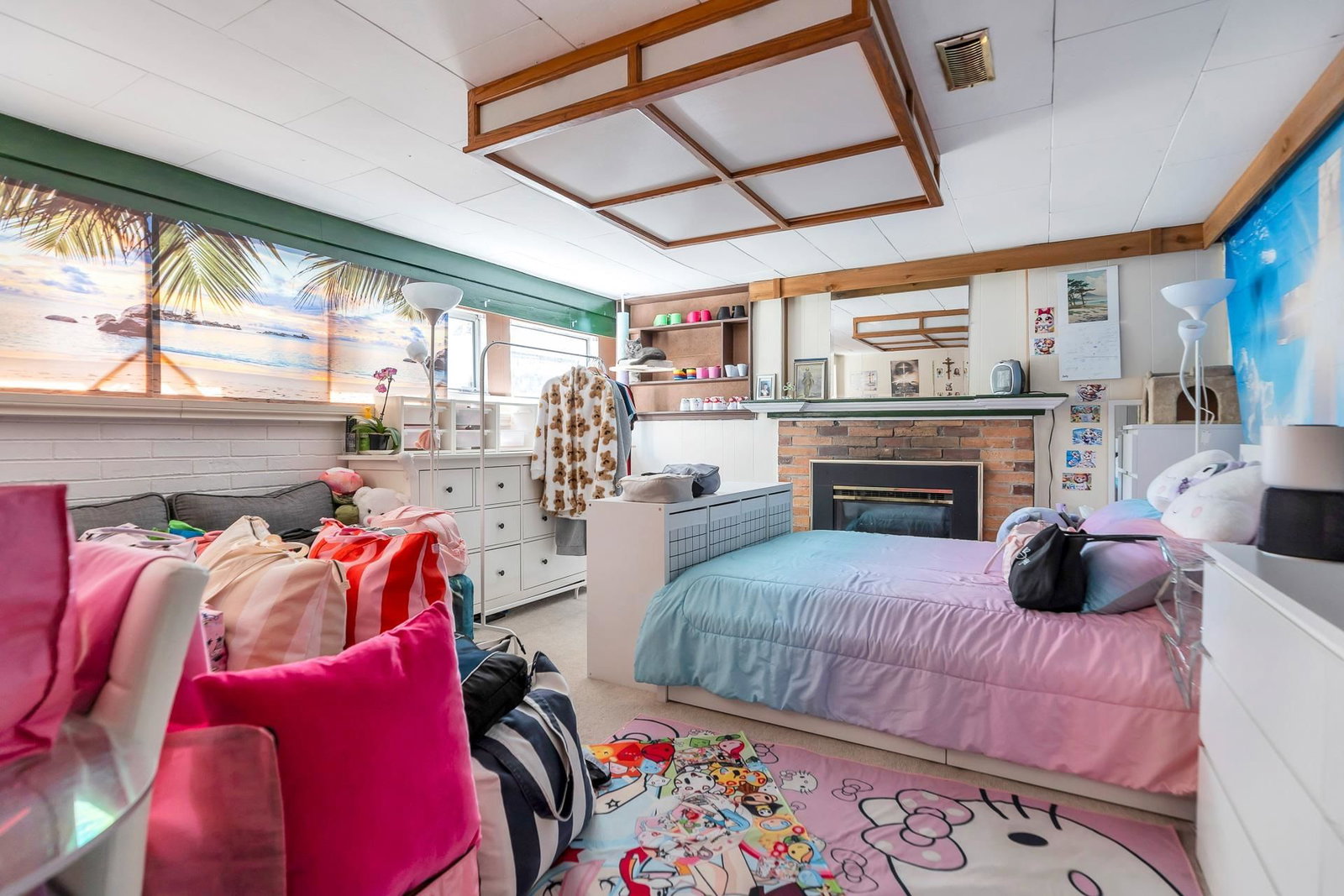 Listing Image 12