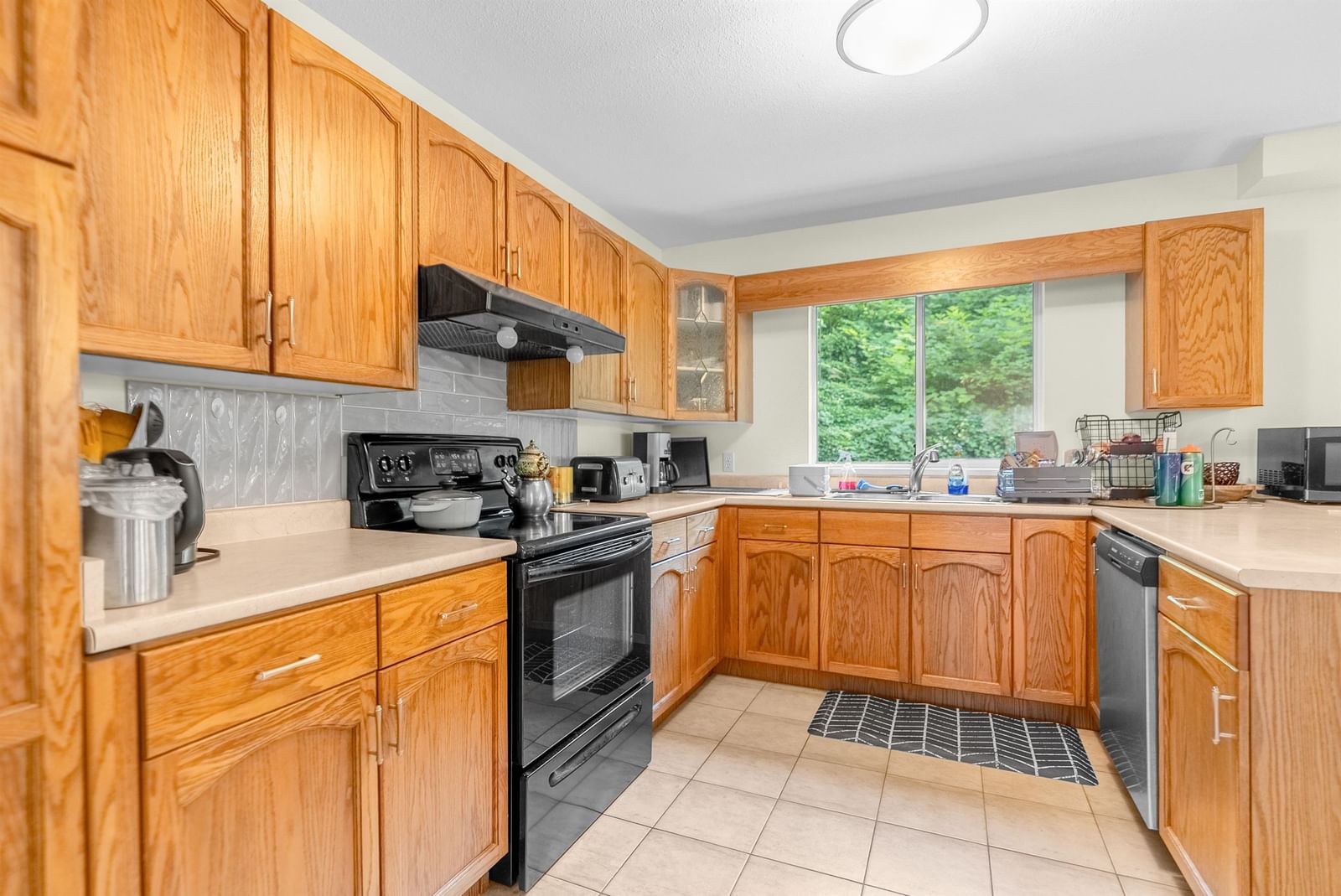 Listing Image 17