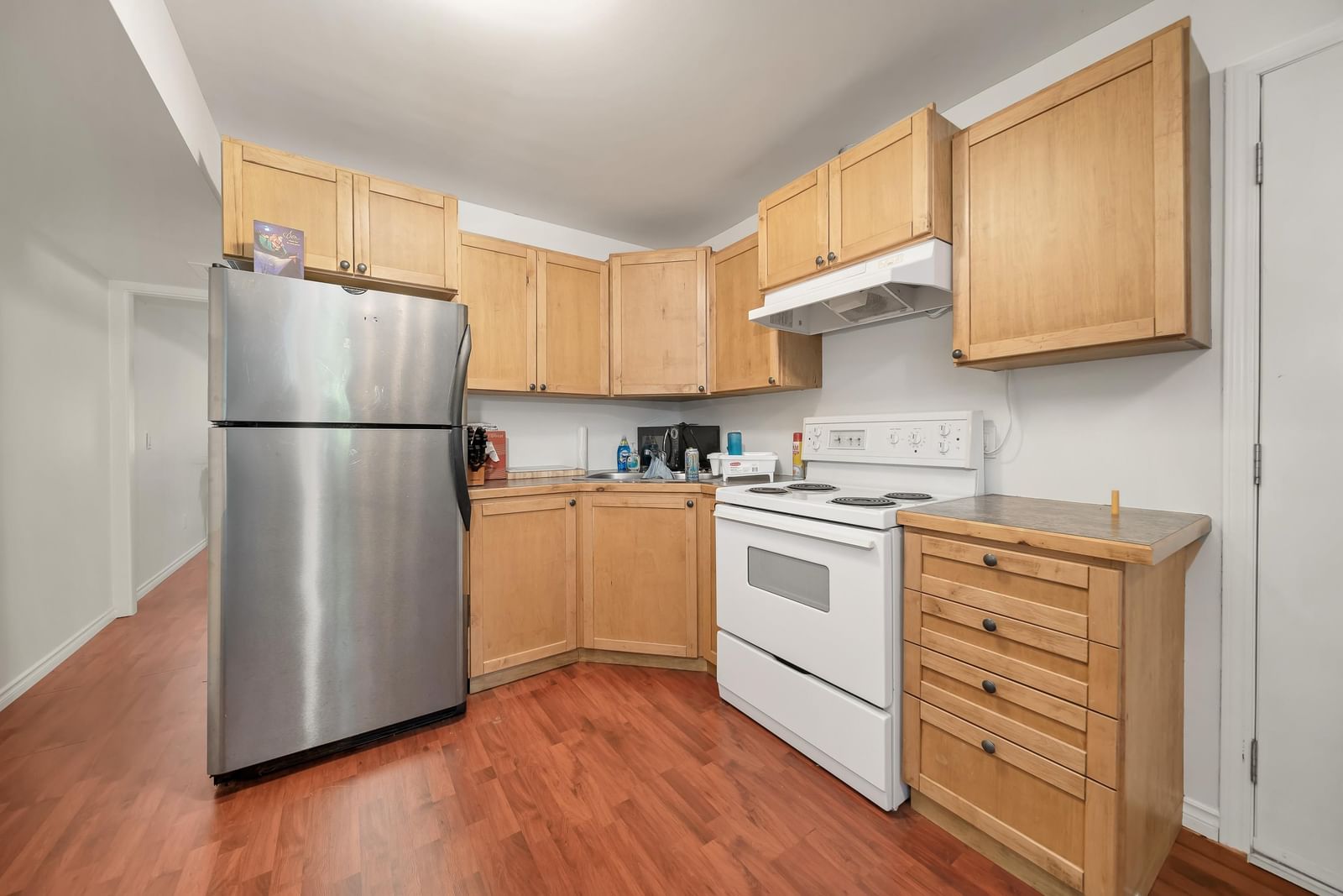 Listing Image 20