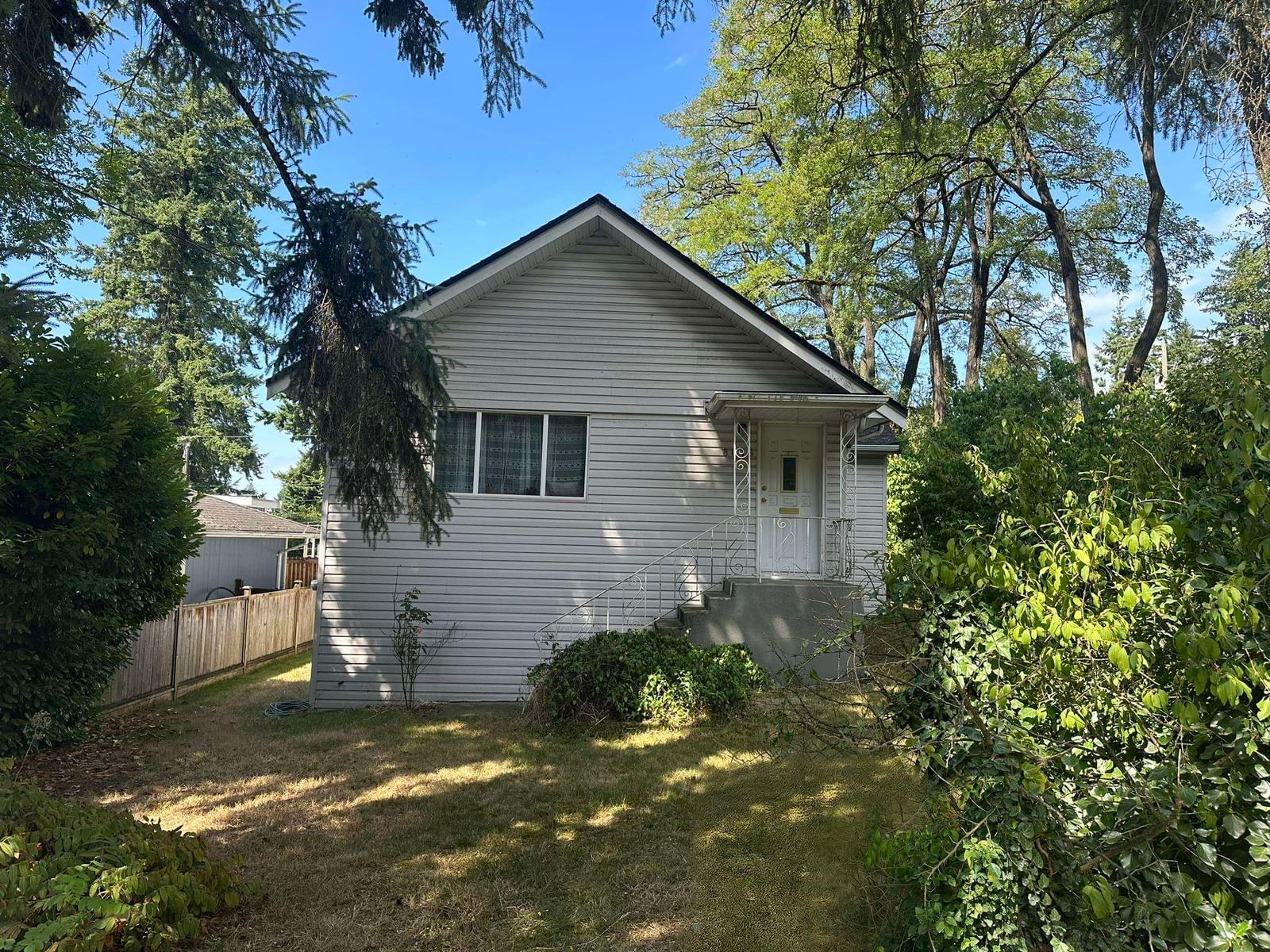 Listing Image 1