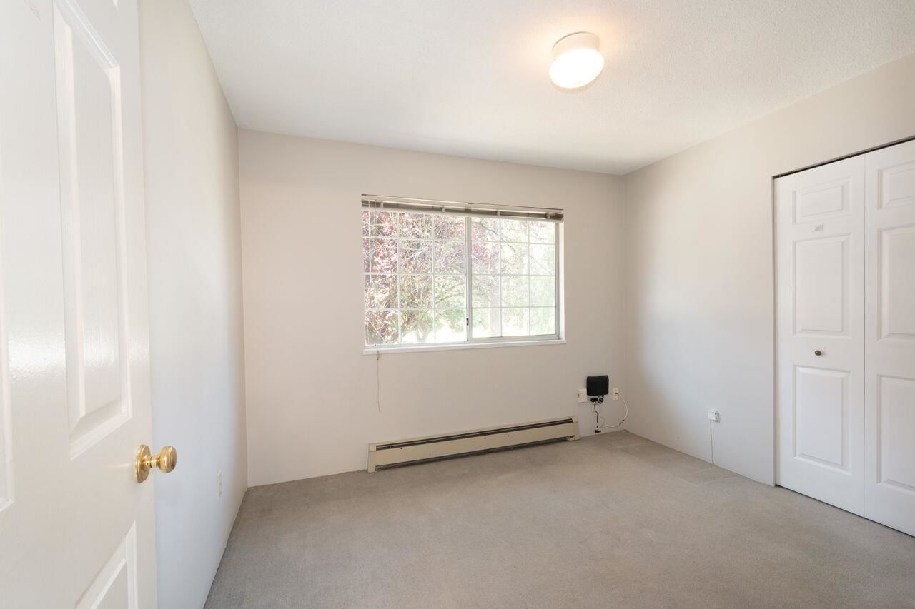 Listing Image 24