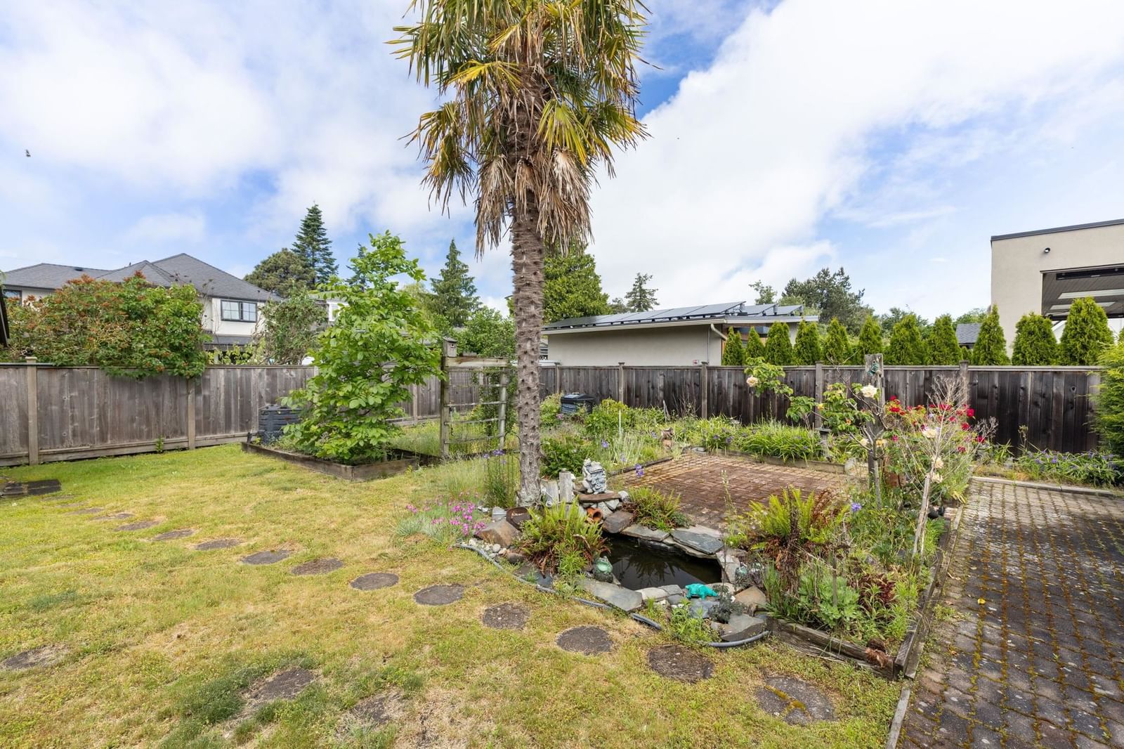 Listing Image 32