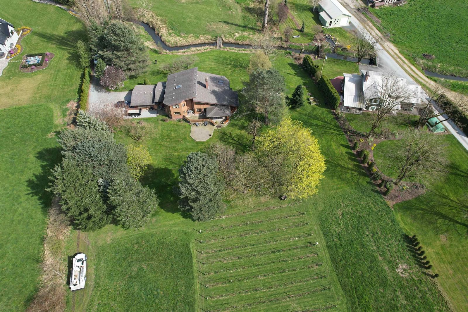 Listing Image 3