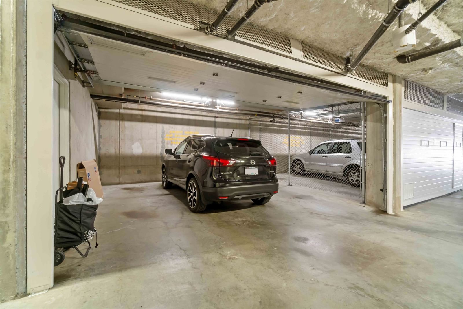 Listing Image 27