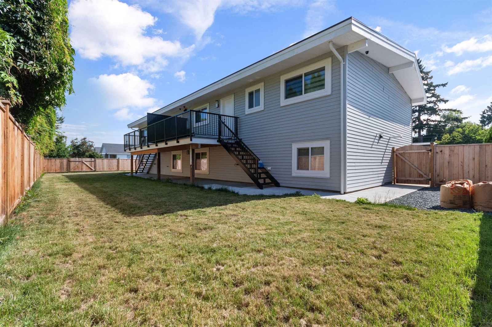 Listing Image 40