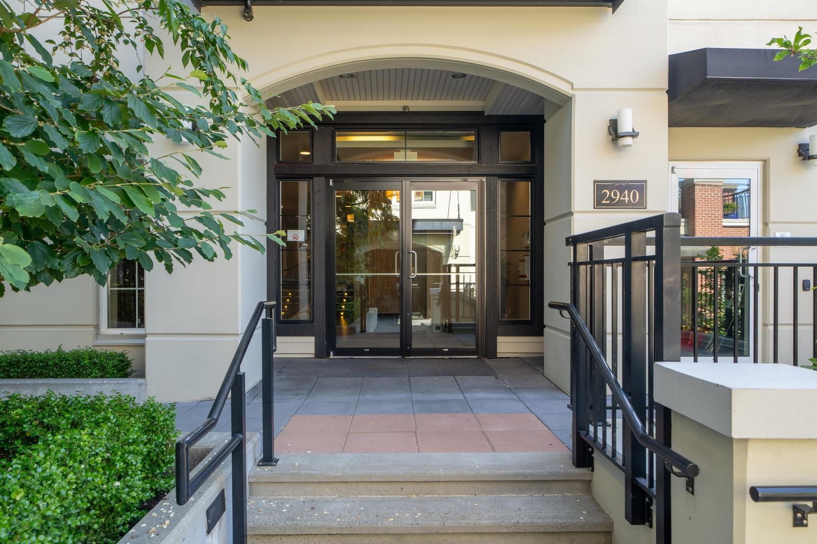 Listing Image 25