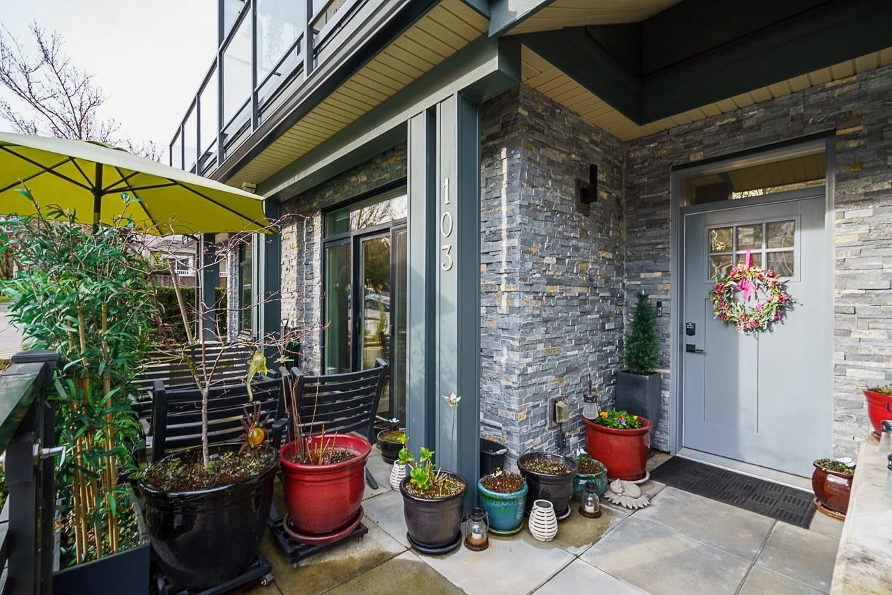Listing Image 5