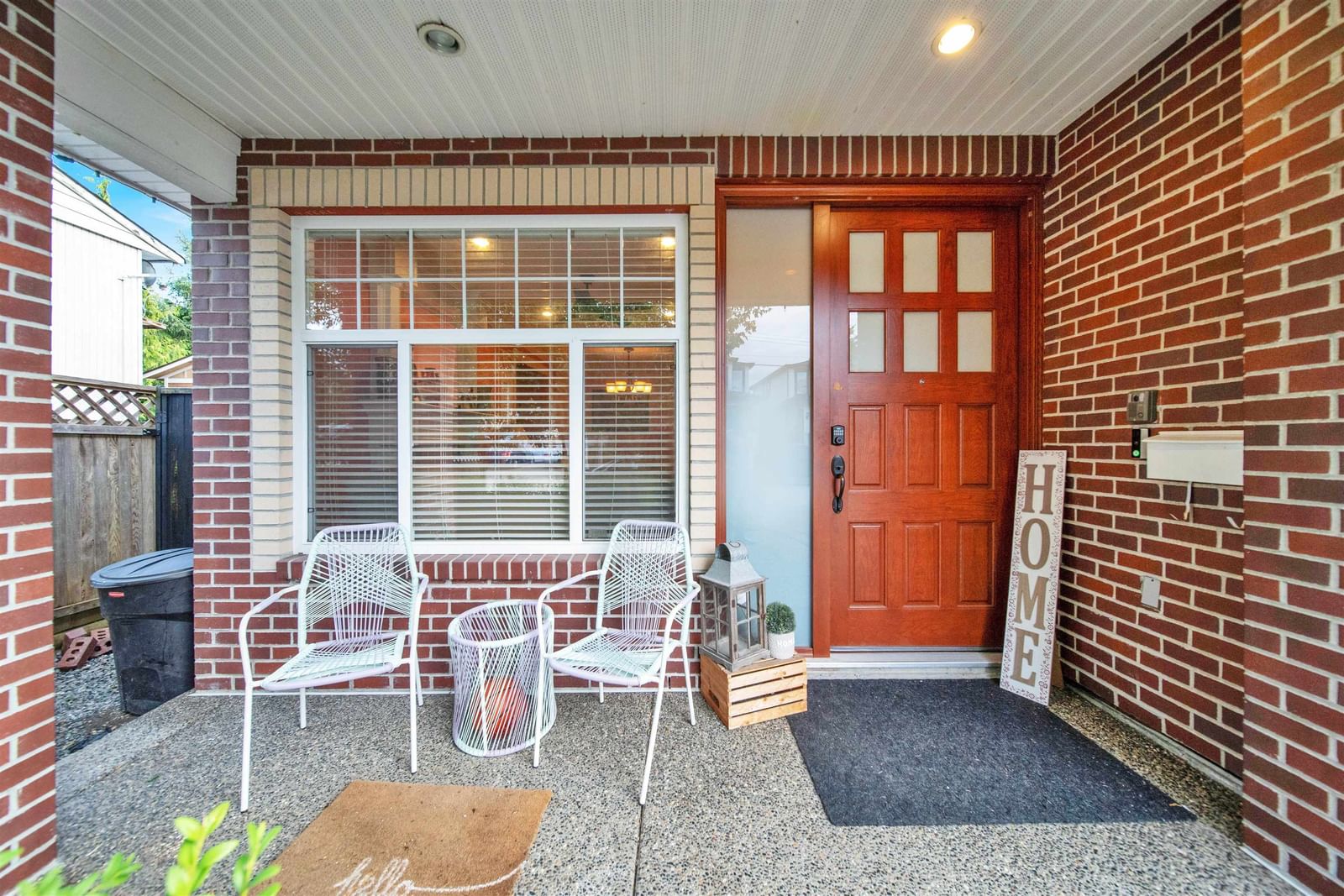 Listing Image 6