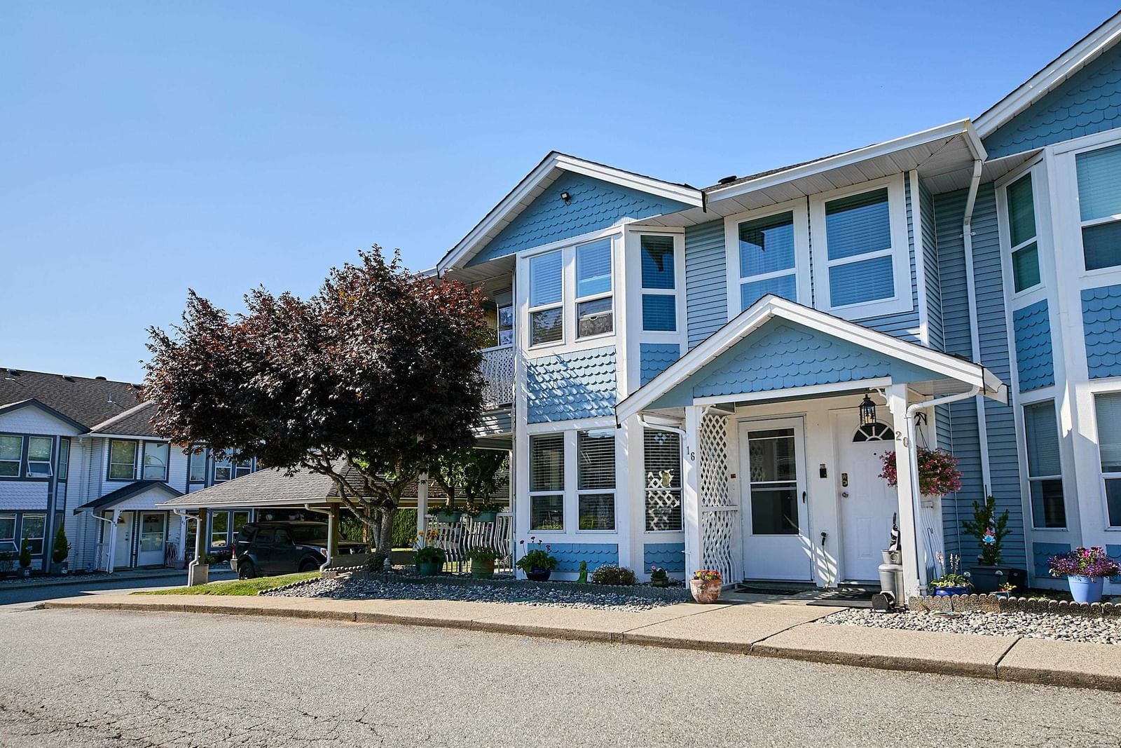 Listing Image 14