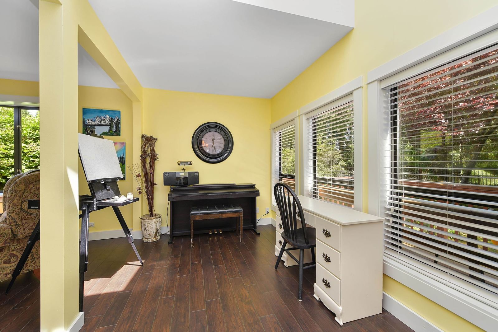 Listing Image 15