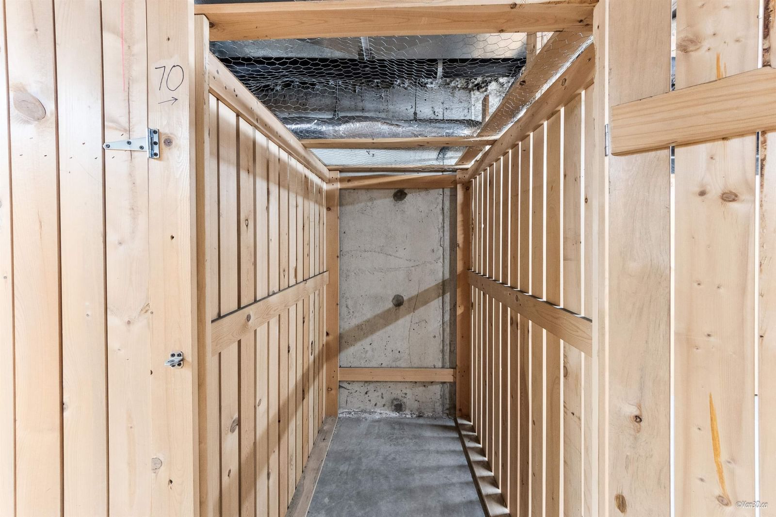Listing Image 16