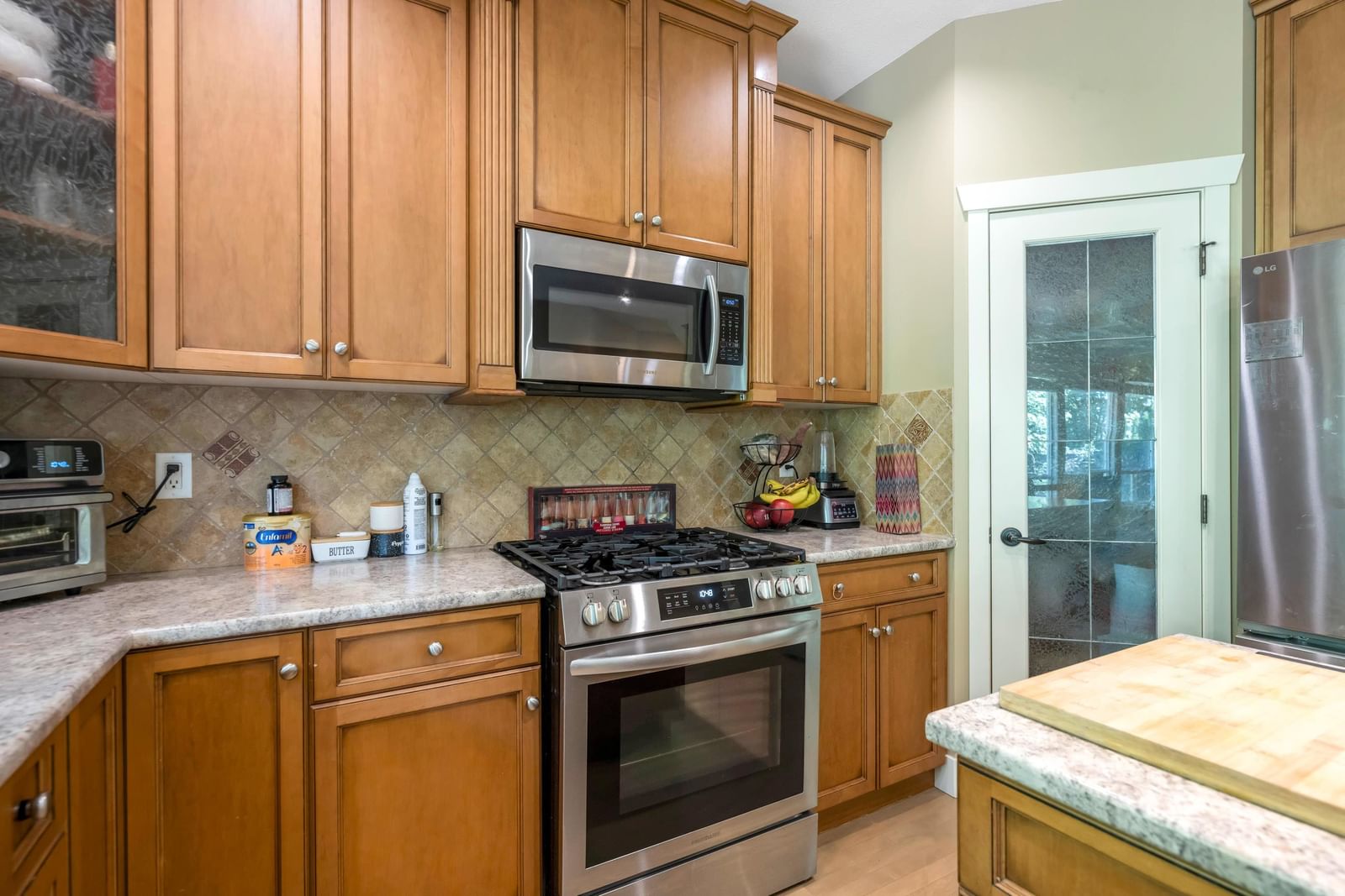 Listing Image 11
