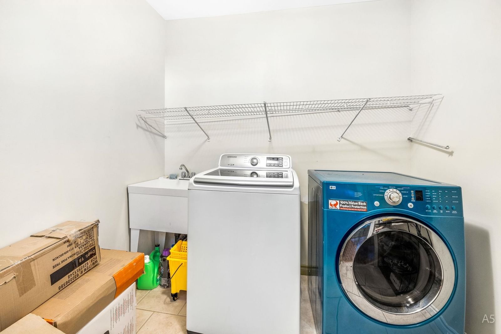 Listing Image 20