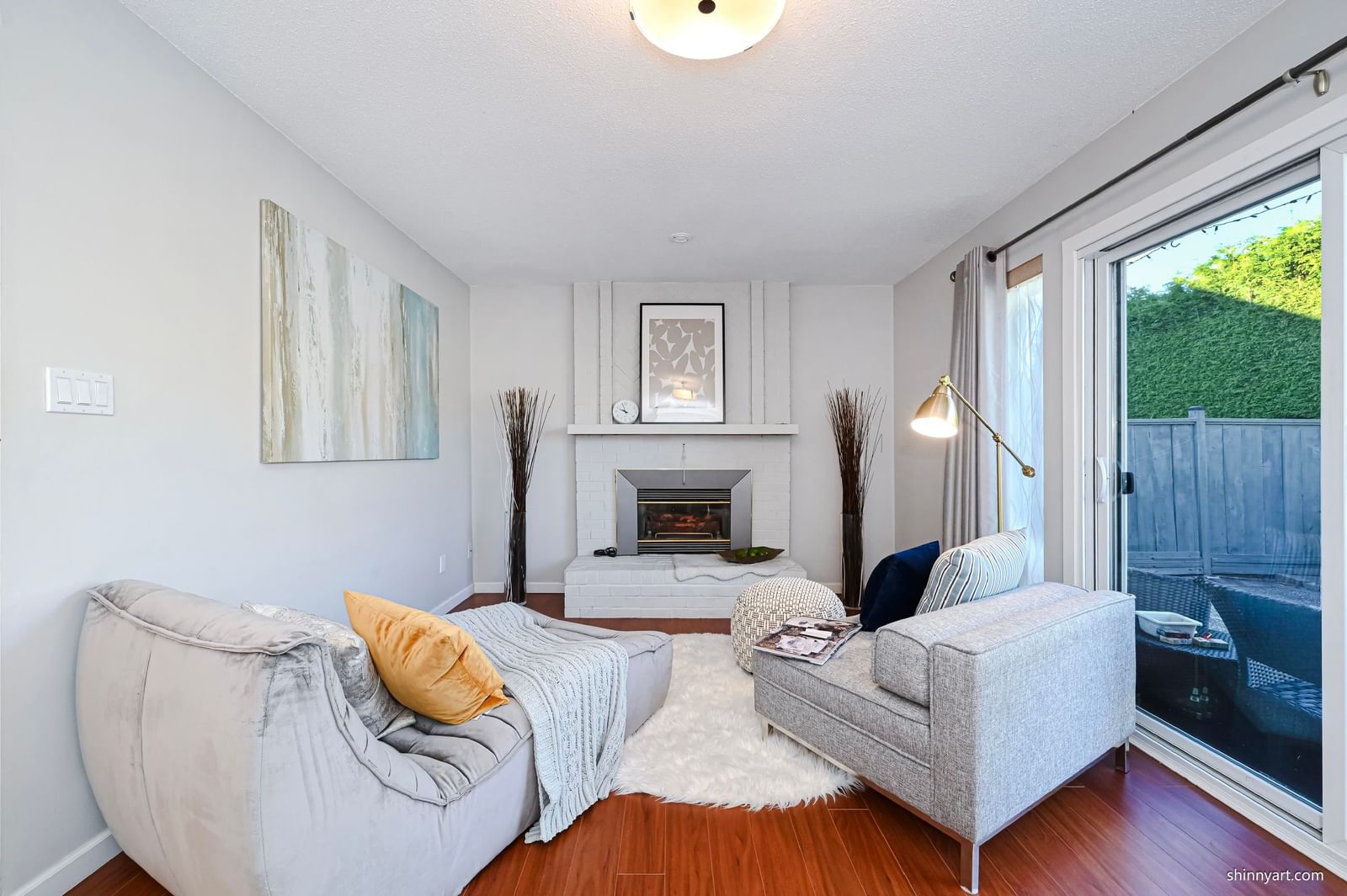 Listing Image 13