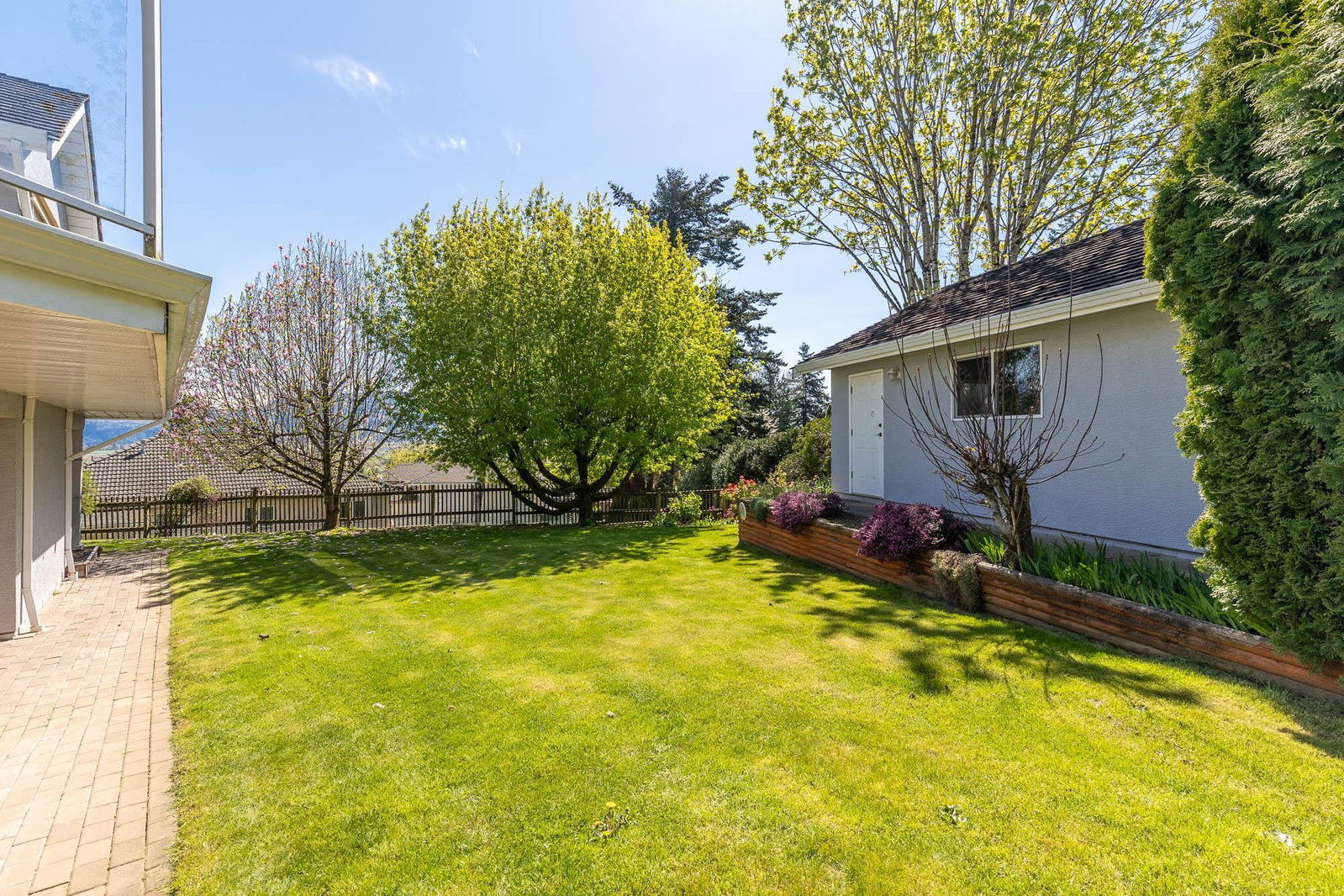 Listing Image 32