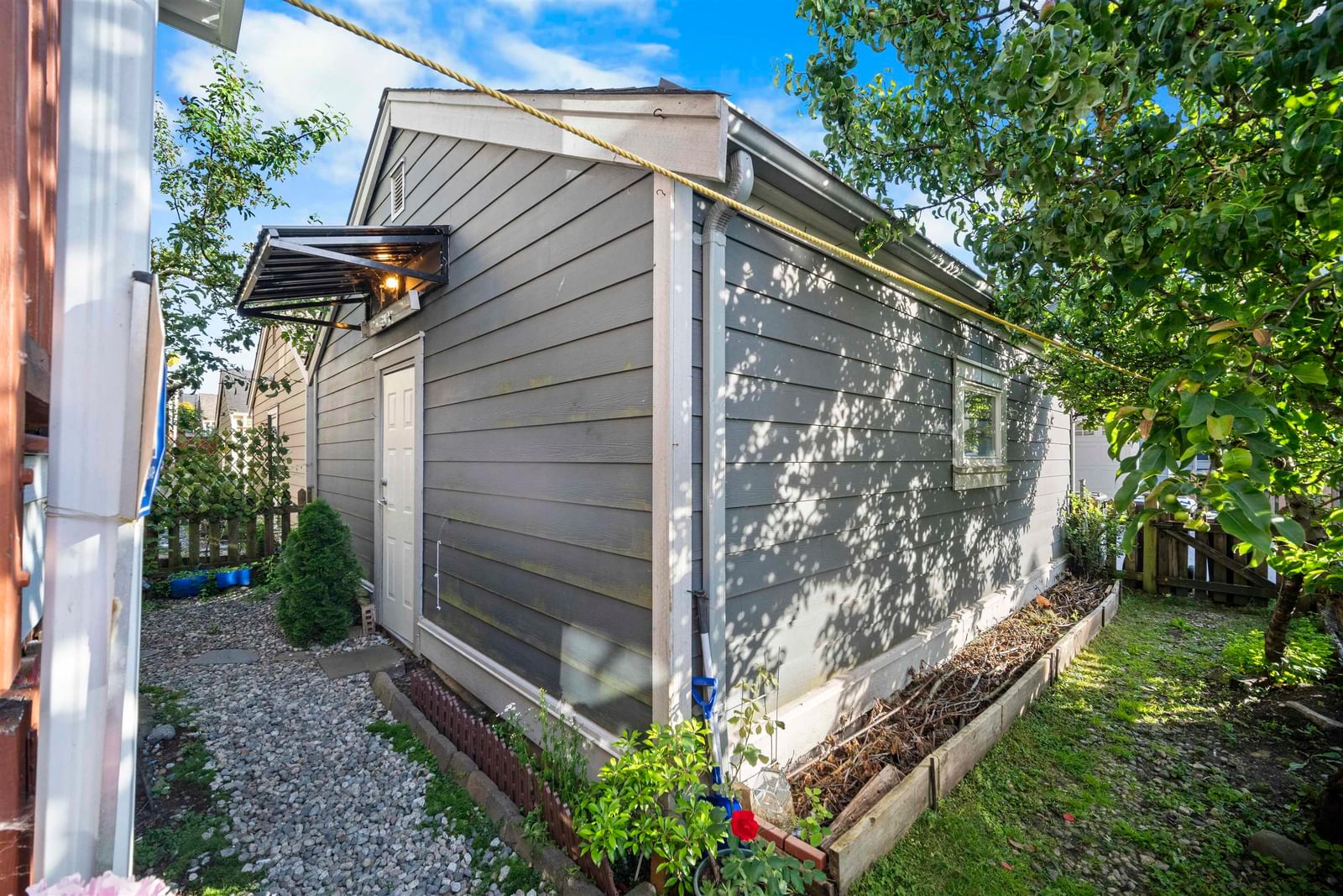 Listing Image 23