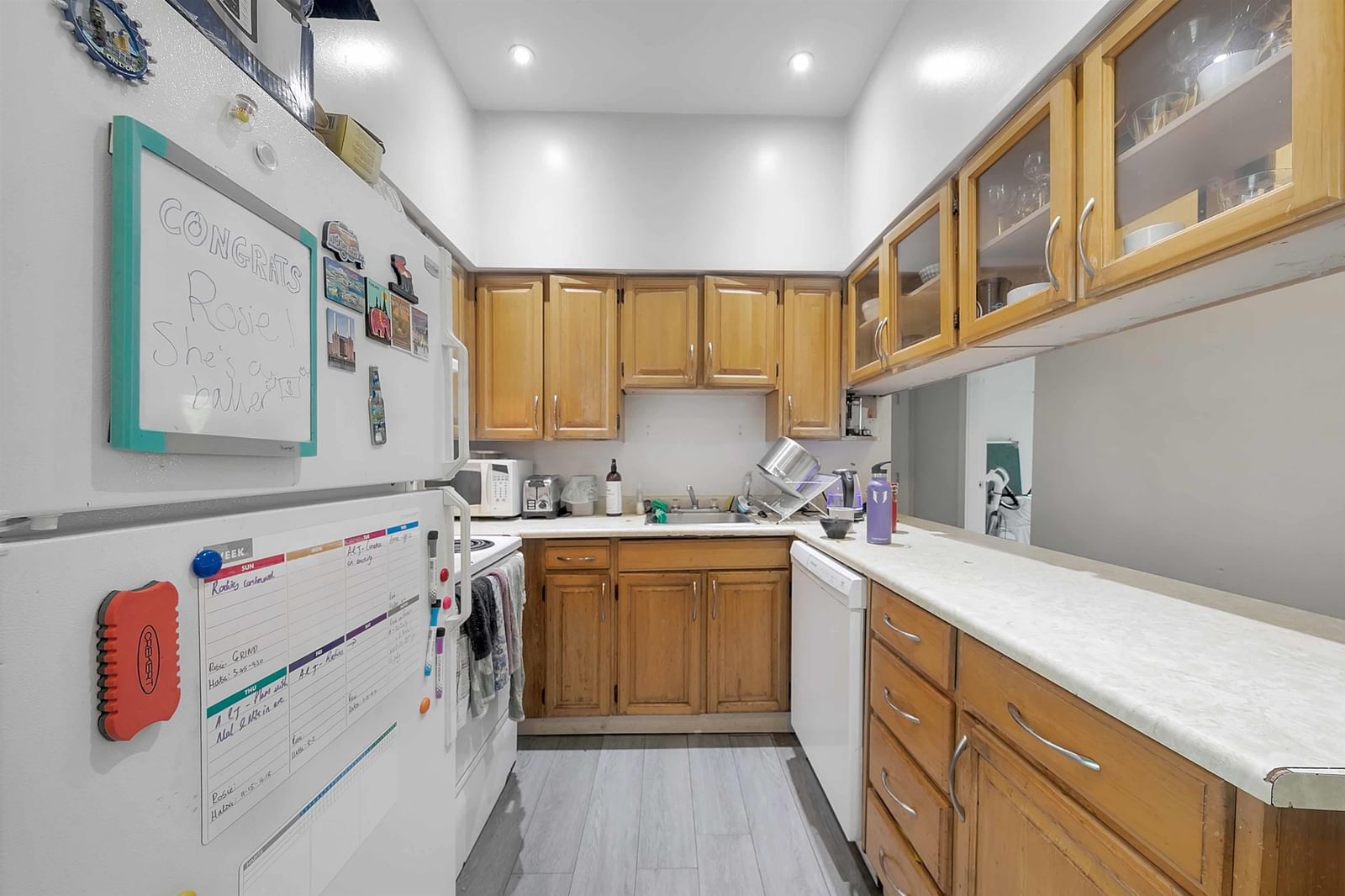 Listing Image 16