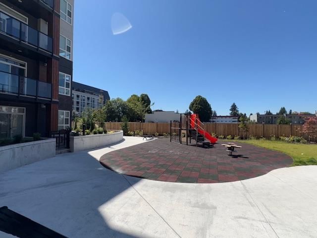 Listing Image 24