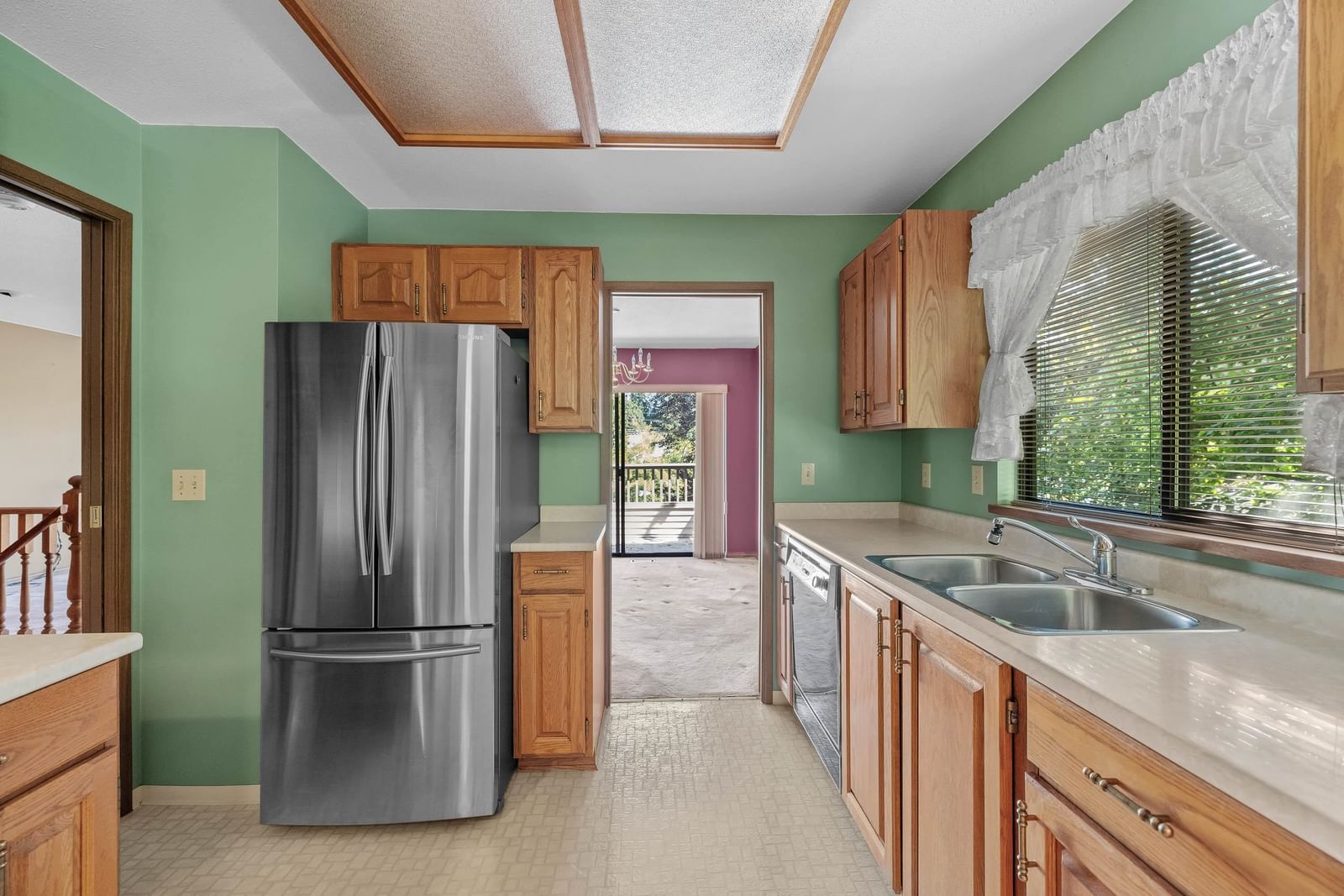 Listing Image 14