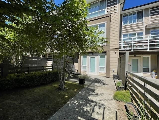 Listing Image 17