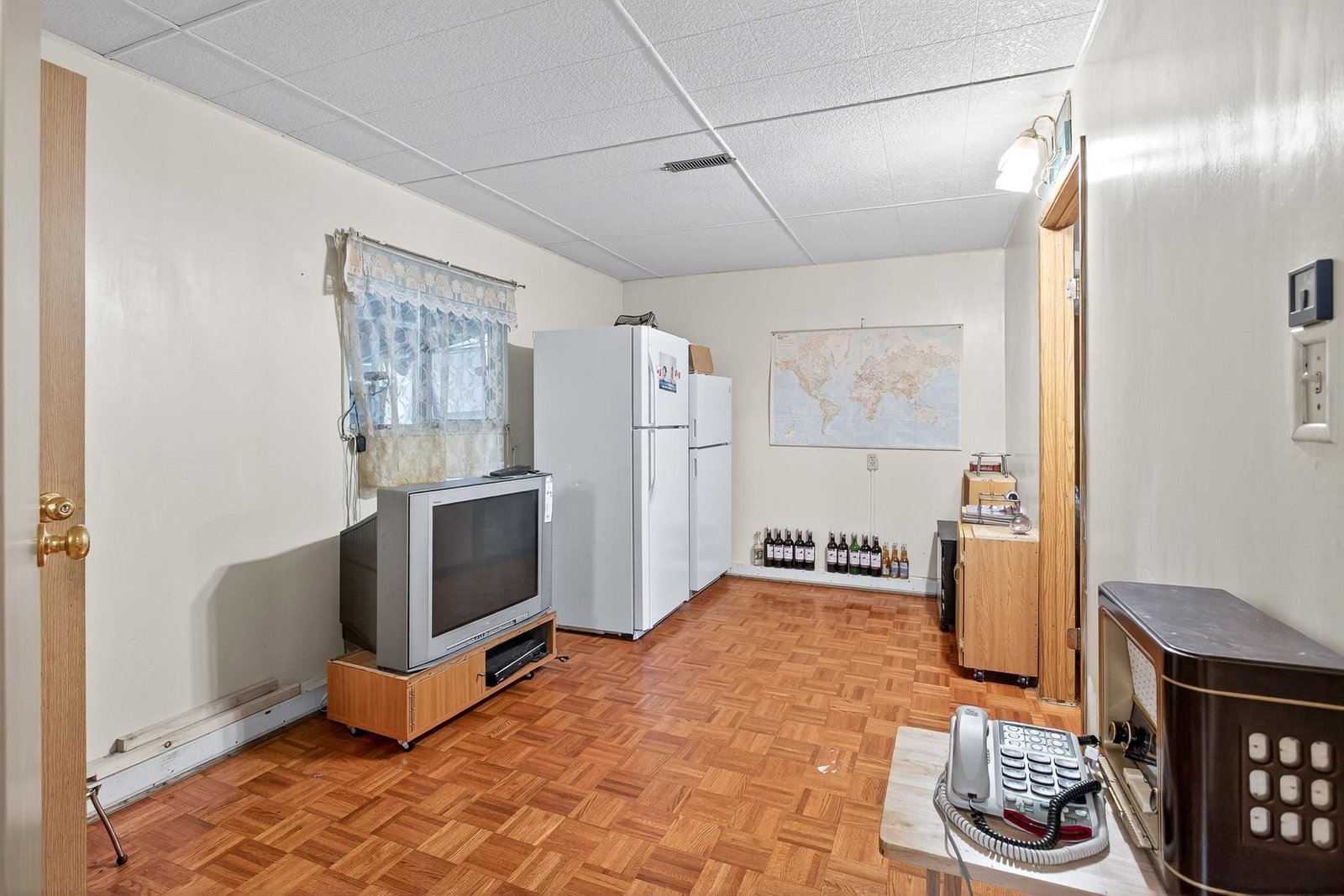 Listing Image 14