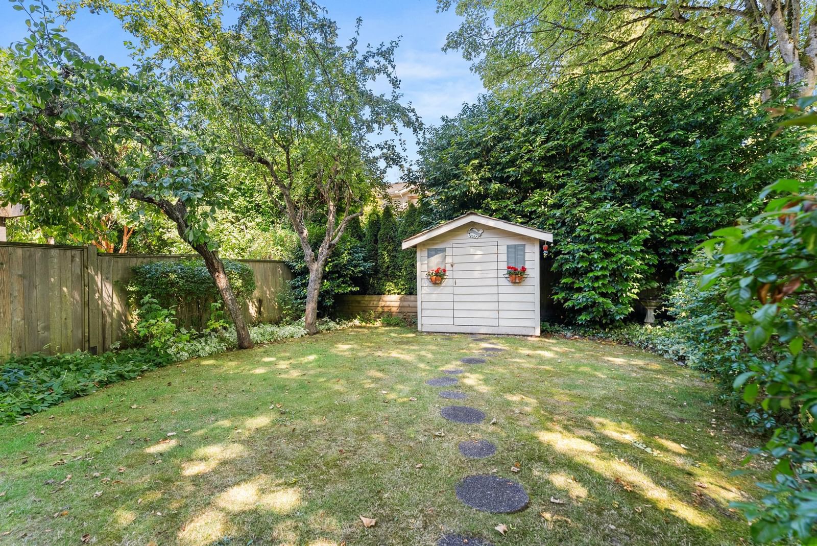 Listing Image 36