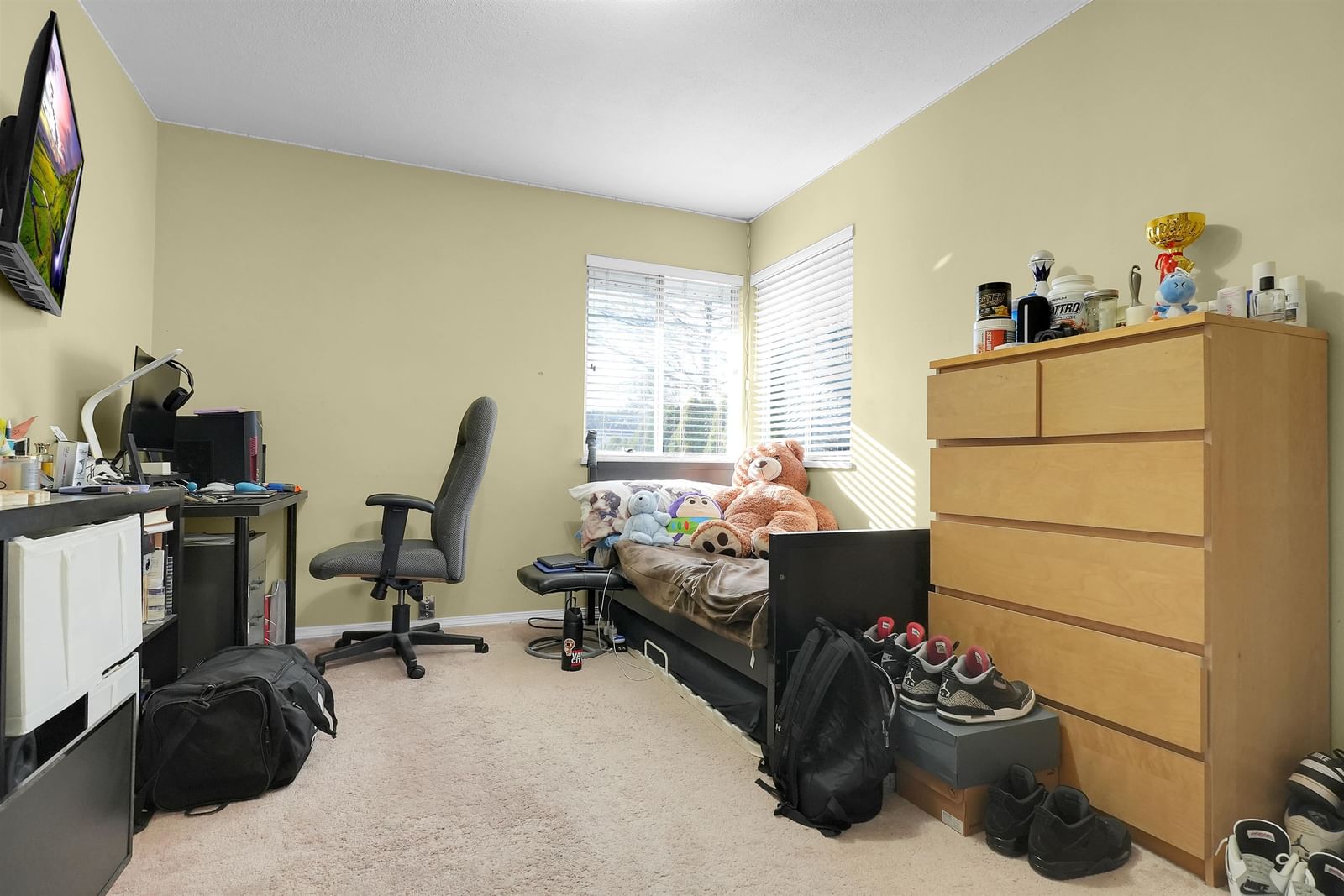 Listing Image 14
