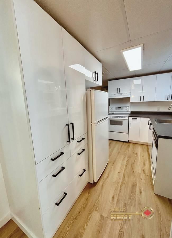 1392 Chamberlain Drive, North Vancouver, V7K 1P6 | Image 3