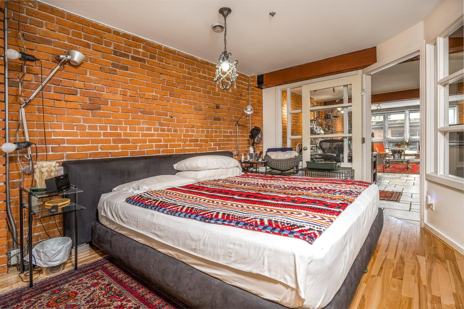 Listing Image 15