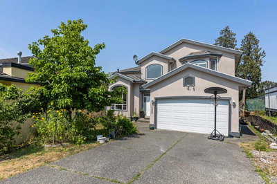 11393 Royal Crescent | Surrey | Image