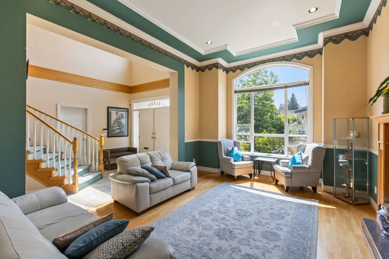11393 Royal Crescent, Surrey, V3V 6V5 | Image 2